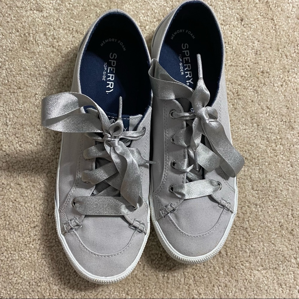 SPERRY GRAY SATIN RIBBON LACE